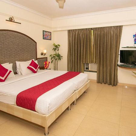 Octave Bund Garden Hotel Poona Buitenkant foto