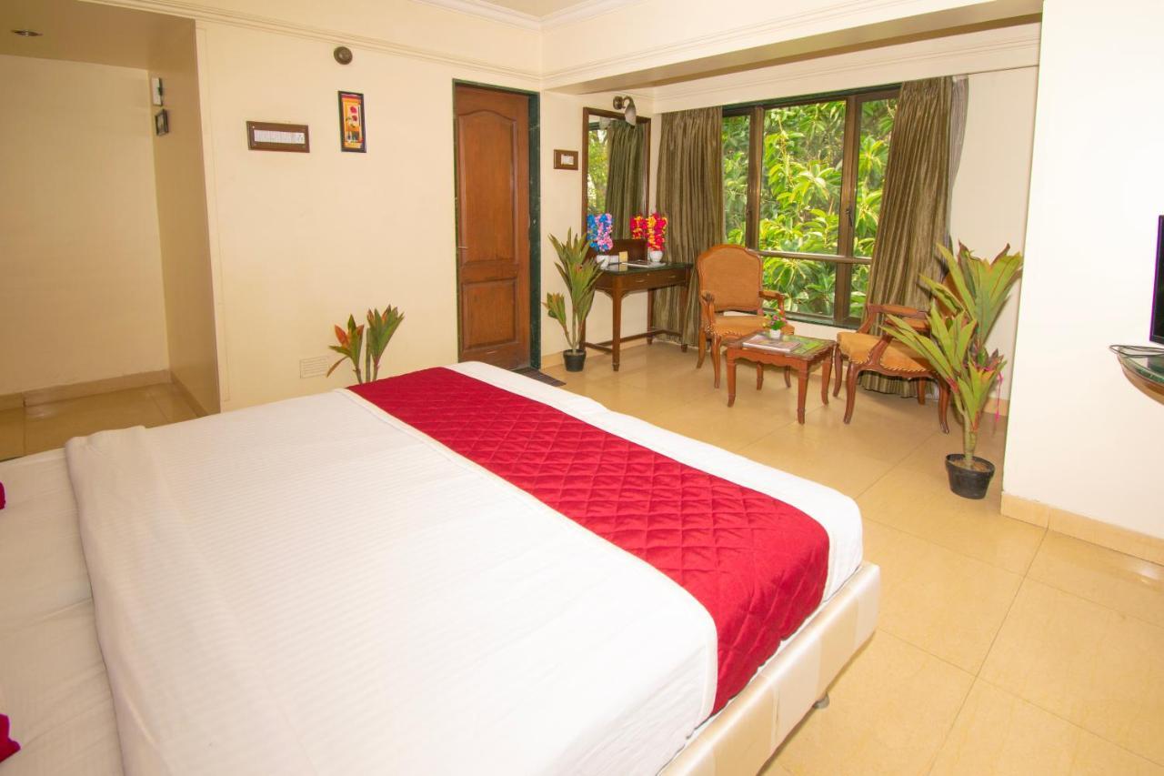 Octave Bund Garden Hotel Poona Buitenkant foto