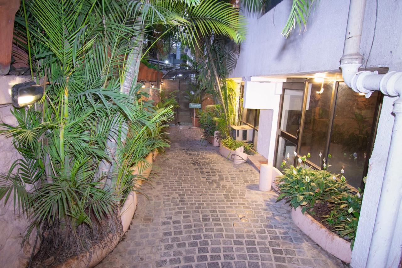 Octave Bund Garden Hotel Poona Buitenkant foto