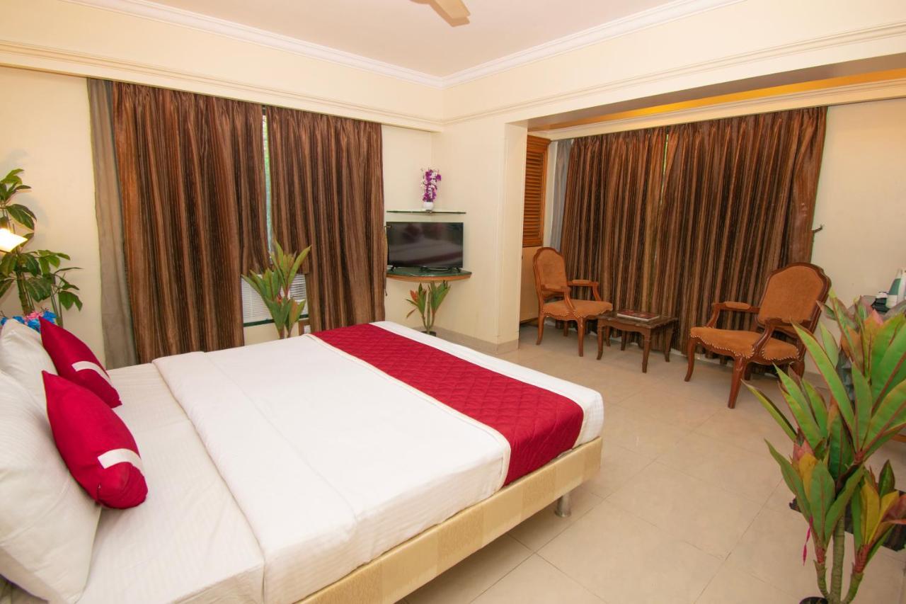 Octave Bund Garden Hotel Poona Buitenkant foto