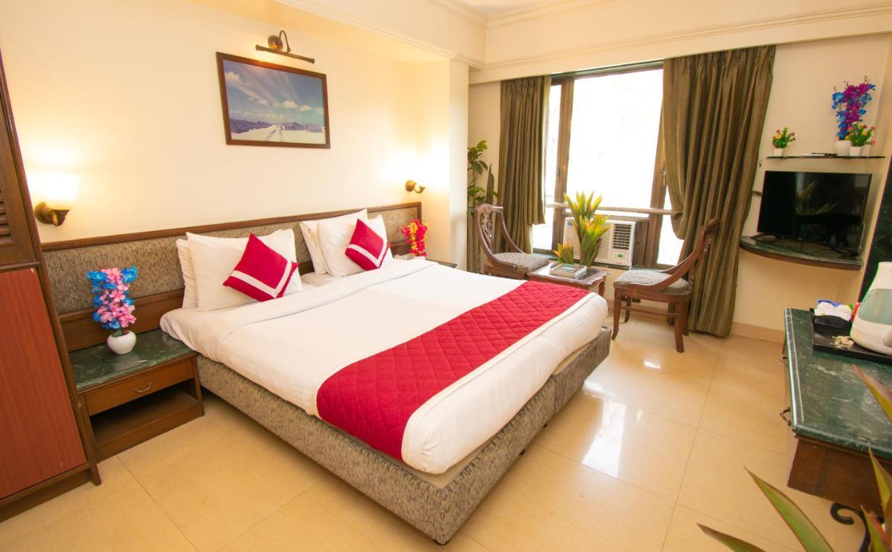 Octave Bund Garden Hotel Poona Buitenkant foto
